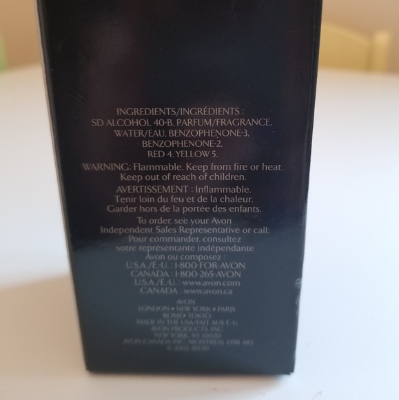 Avon Rare Gold Parfum - Picture 2 of 2